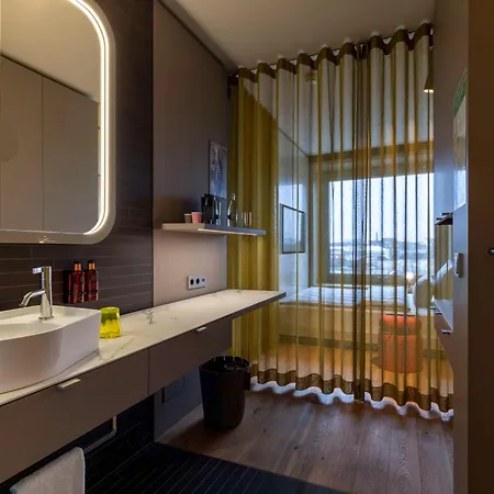 B'Mine Hotel Duesseldorf Exterior photo